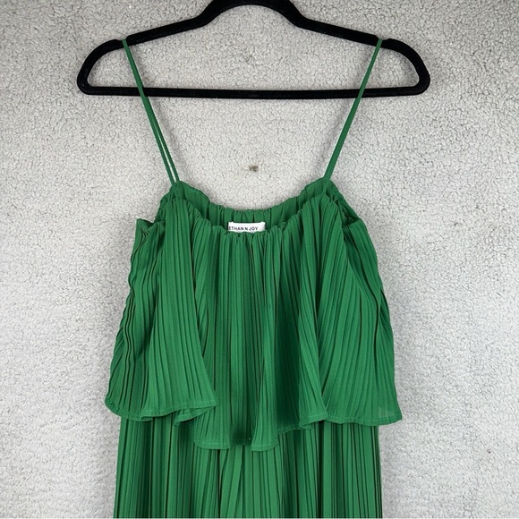 Ethan N Joy Jumpsuit Womens Small Green Wide Leg Pleated Spaghetti Strap Whimsy - Picture 4 of 9
